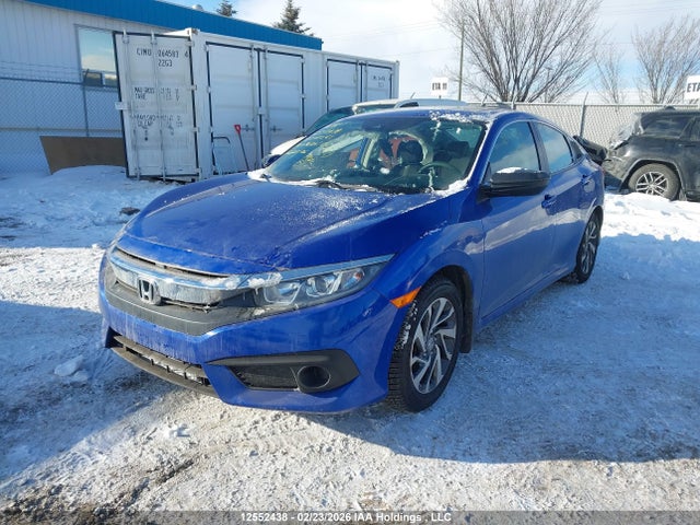 Продаж на аукціоні авто 2018 Honda Civic Ex, vin: 2HGFC2F87JH036261, номер лоту: 12552438