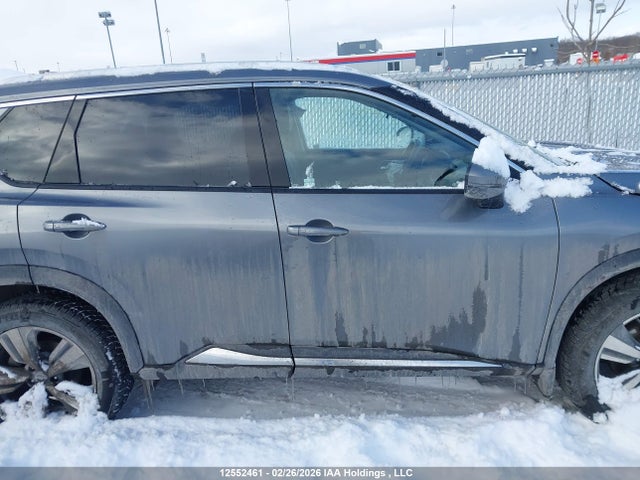 JN8BT3DD6NW274147 Nissan Rogue