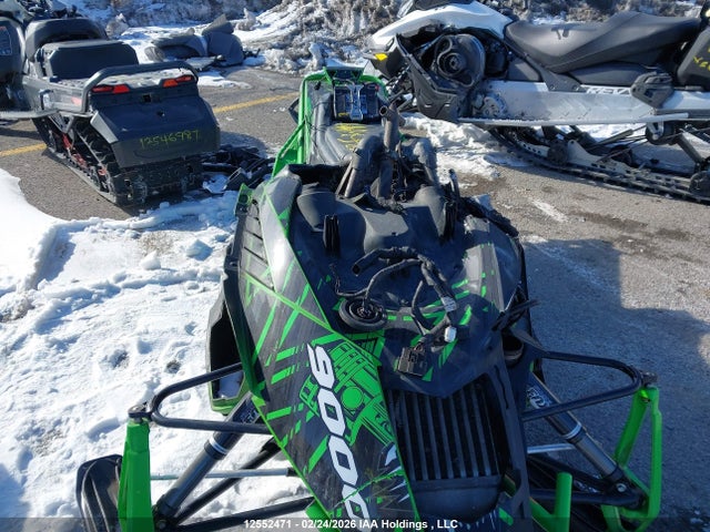 4UF16SNW7GT118303 Arctic Cat Arctic Cat