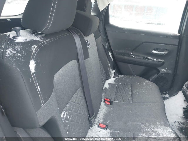 Nissan KICKS SV 2025 3N8AP6CB5SL353733 Image 8