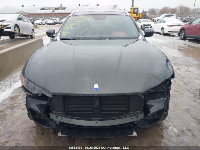 ZN661YUL0HX252214 Maserati LEVANTE S