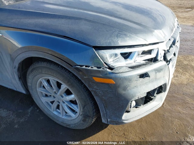 WA1FNAFY0J2090393 Audi Q5 2.0t Technik