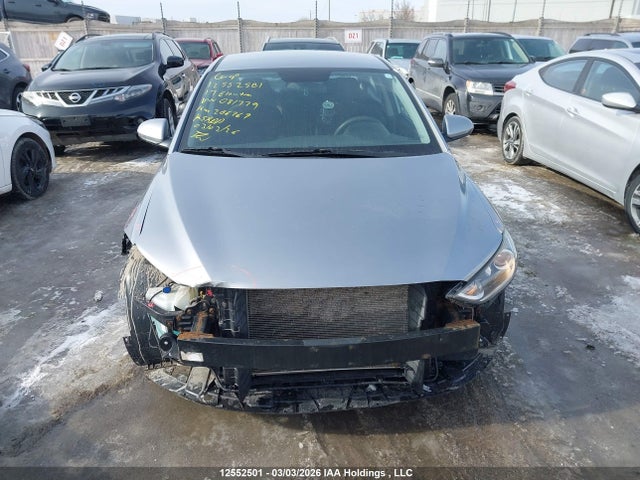 Продажа на аукционе авто 2017 Hyundai Elantra Le, vin: 5NPD74LF4HH081779, номер лота: 12552501