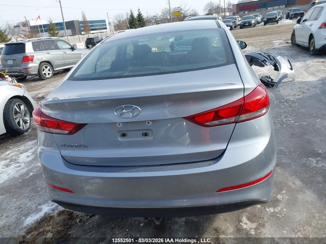 Продажа на аукционе авто 2017 Hyundai Elantra Le, vin: 5NPD74LF4HH081779, номер лота: 12552501