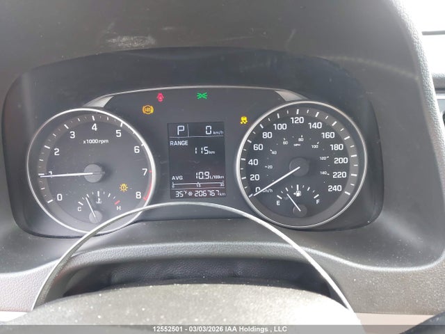 Продажа на аукционе авто 2017 Hyundai Elantra Le, vin: 5NPD74LF4HH081779, номер лота: 12552501