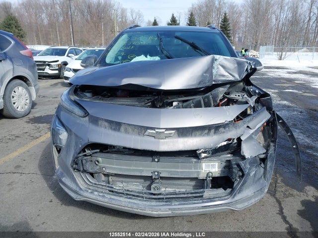 1G1FY6S08P4133104 Chevrolet Bolt Euv Lt