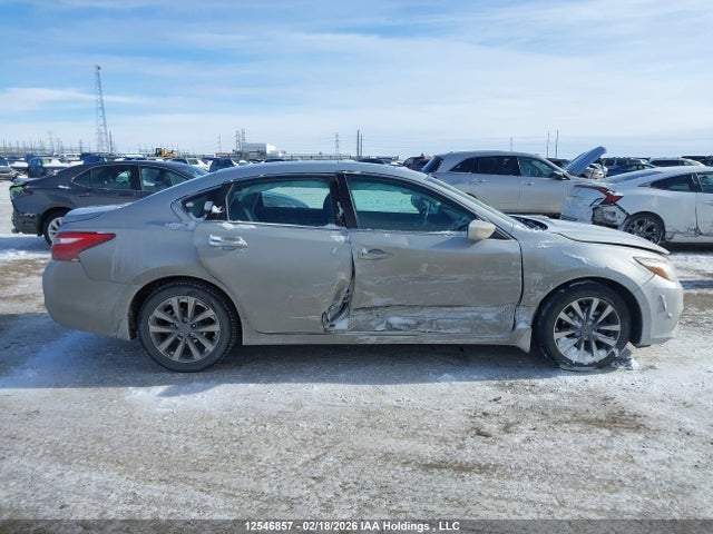 1N4AL3AP6HN338824 Nissan Altima 2.5/2.5 S/2.5 Sl/2.5 Sr/2.5 Sv