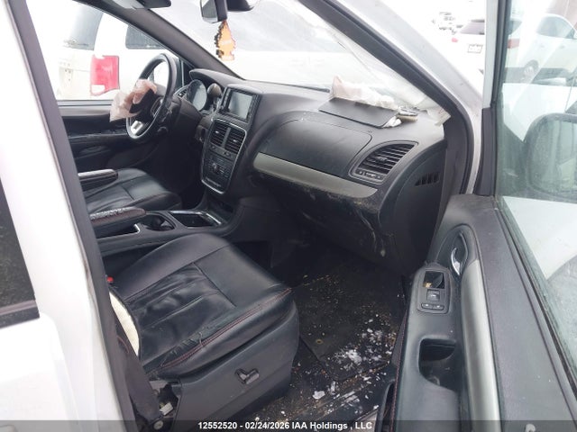 2C4RDGEG5JR319315 Dodge Grand Caravan Gt