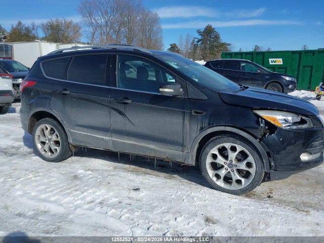 2013 Ford Escape მანქანა იყიდება აუქციონზე, vin: 1FMCU9J98DUC57937, აუქციონის ნომერი: 12552521