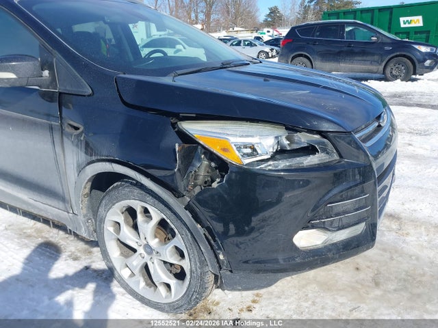 2013 Ford Escape მანქანა იყიდება აუქციონზე, vin: 1FMCU9J98DUC57937, აუქციონის ნომერი: 12552521