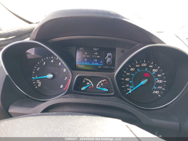 2013 Ford Escape მანქანა იყიდება აუქციონზე, vin: 1FMCU9J98DUC57937, აუქციონის ნომერი: 12552521