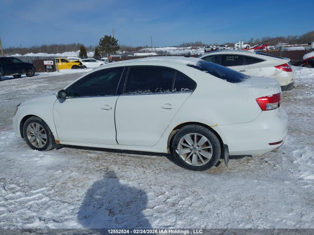 3VW2K7AJ6FM322941 Volkswagen Jetta 2.0l Trendline/2.0l Trendline+