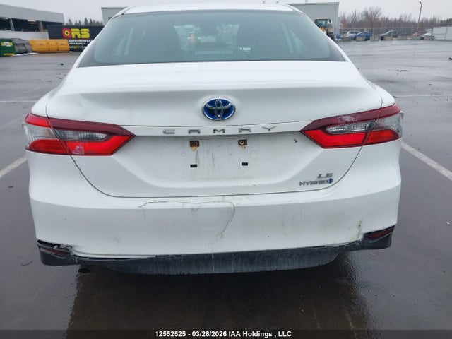4T1C31AK4MU021745 Toyota Camry Hybrid Le