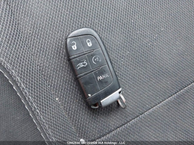 2C3CDXHG6GH309932 Dodge Charger Sxt
