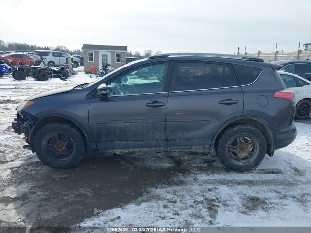 Aukcja sprzedaży 2017 Toyota Rav4 Xle, vin: 2T3RFREV3HW581614, numer aukcji: 12552539