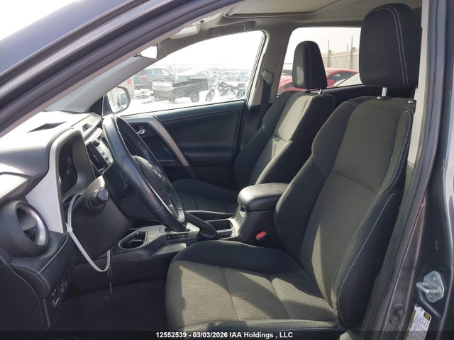 Aukcja sprzedaży 2017 Toyota Rav4 Xle, vin: 2T3RFREV3HW581614, numer aukcji: 12552539