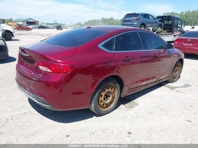 Chrysler 200 Limited 2015 1C3CCCAB6FN679035 Image 4