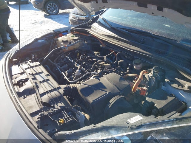 2020 Ford Escape მანქანა იყიდება აუქციონზე, vin: 1FMCU9DZ1LUC32341, აუქციონის ნომერი: 12552573
