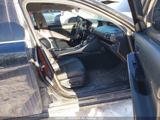 2015 Lexus Is 250 მანქანა იყიდება აუქციონზე, vin: JTHCF5D28F5024576, აუქციონის ნომერი: 12552581