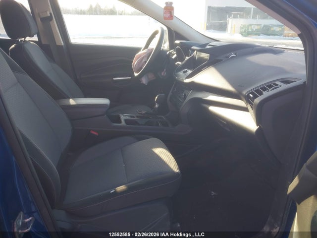 1FMCU0G90HUE19018 Ford ESCAPE SE