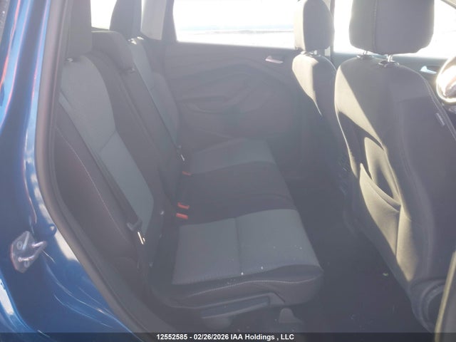 1FMCU0G90HUE19018 Ford ESCAPE SE