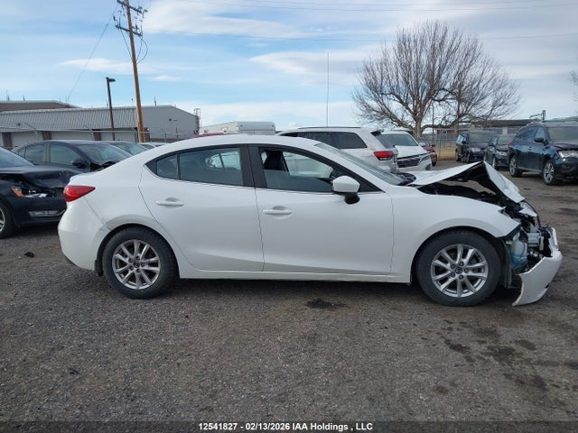 JM1BM1V76E1112375 Mazda Mazda3 Gs-sky