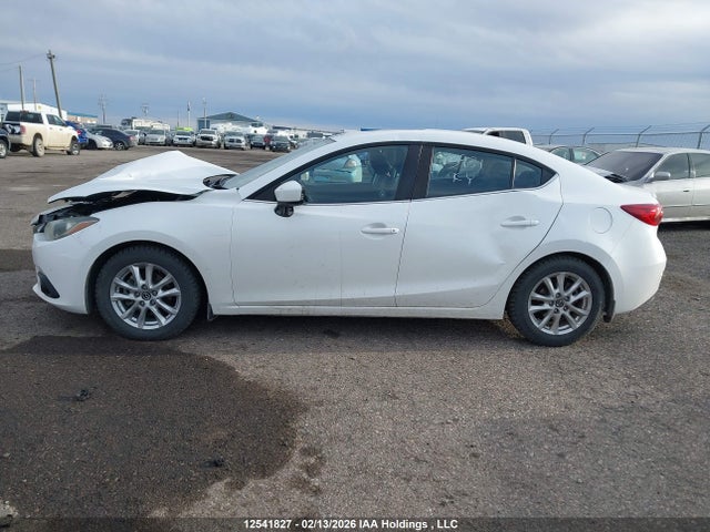 JM1BM1V76E1112375 Mazda Mazda3 Gs-sky