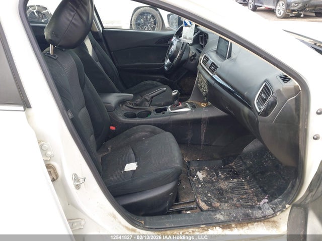 JM1BM1V76E1112375 Mazda Mazda3 Gs-sky