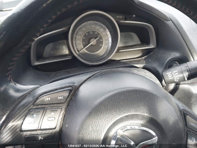 JM1BM1V76E1112375 Mazda Mazda3 Gs-sky