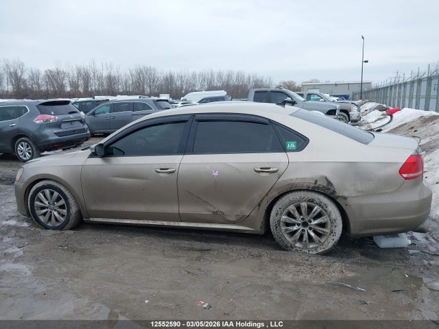 Продажа на аукционе авто 2015 Volkswagen Passat S, vin: 1VWAS7A36FC054889, номер лота: 12552590