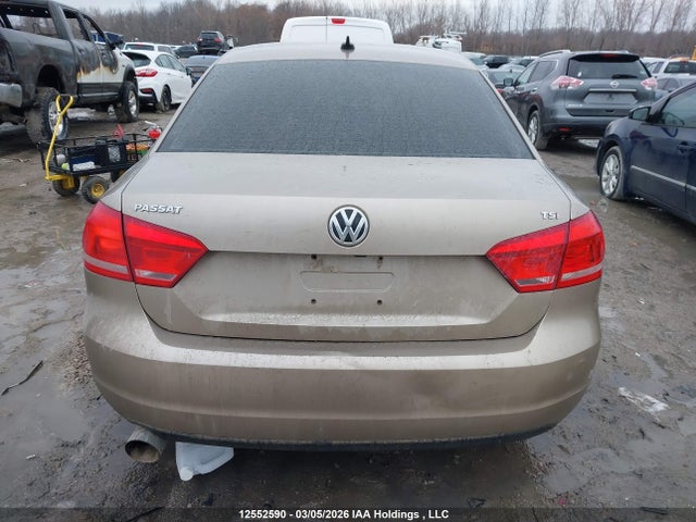 Продажа на аукционе авто 2015 Volkswagen Passat S, vin: 1VWAS7A36FC054889, номер лота: 12552590