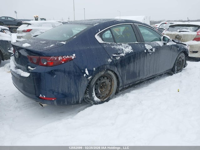 JM1BPBCM0K1137709 Mazda MAZDA3