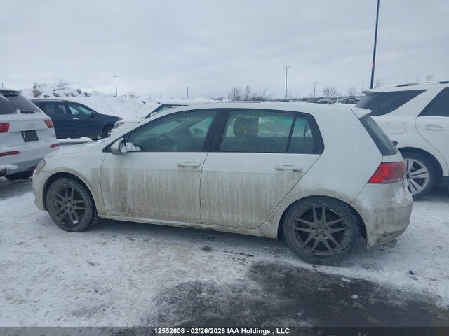 3VW217AU0FM046768 Volkswagen Golf