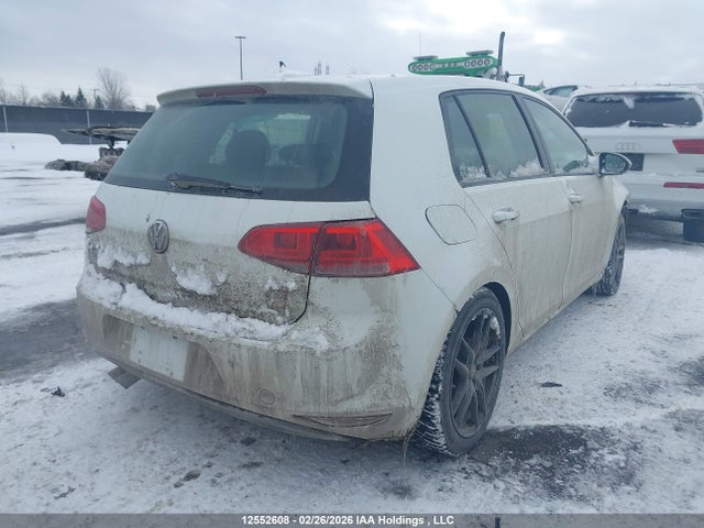 3VW217AU0FM046768 Volkswagen Golf