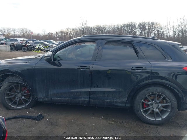WA135AGUXS2018939 Audi New Sq5 3.0t Technik