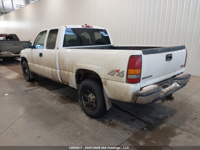 12552617 :رقم المزاد ، 1GTEK19V8YZ268533 vin ، 2000 Gmc New Sierra K1500 مزاد بيع