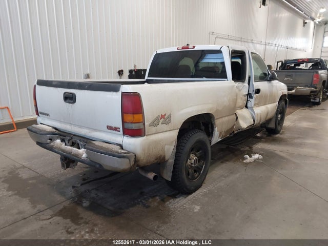 12552617 :رقم المزاد ، 1GTEK19V8YZ268533 vin ، 2000 Gmc New Sierra K1500 مزاد بيع
