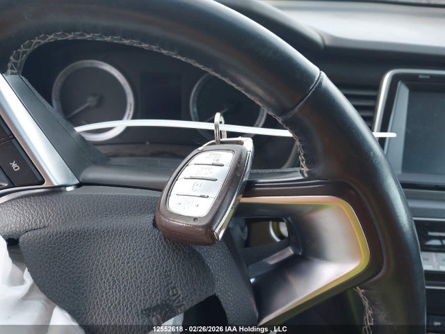 Продажа на аукционе авто 2019 Hyundai Sonata Limited/sel/sport, vin: 5NPE34AF5KH803223, номер лота: 12552618