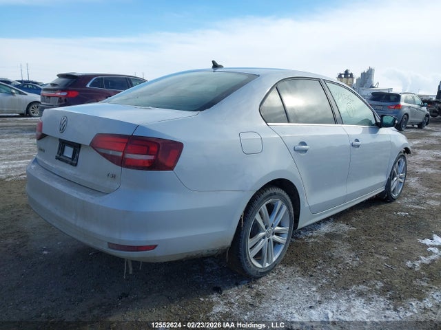 3VWL17AJ2HM231207 Volkswagen Jetta Sel/sel Premium