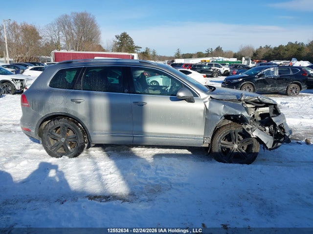 WVGRF7BP8HD002099 Volkswagen Touareg Wolfsburg