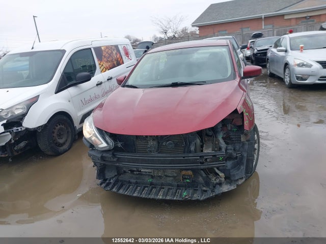 12552642 :رقم المزاد ، 3N1AB7AP1JY310302 vin ، 2018 Nissan Sentra S/sv/sr/sl مزاد بيع