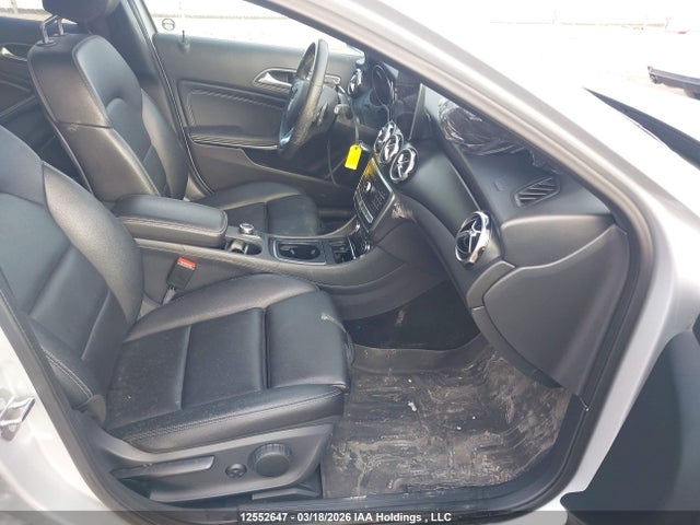 WDCTG4GB8KU014774 Mercedes-Benz Gla 250 4matic