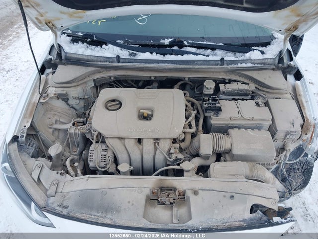 Продажа на аукционе авто 2017 Hyundai Elantra Le, vin: 5NPD74LF4HH159784, номер лота: 12552650