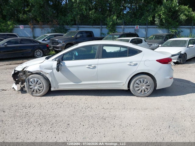 Продажа на аукционе авто 2017 Hyundai Elantra Le, vin: 5NPD74LF4HH159784, номер лота: 12552650