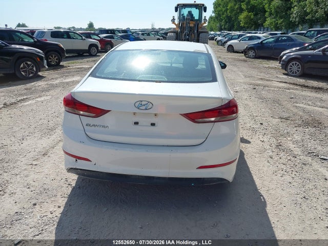 Продажа на аукционе авто 2017 Hyundai Elantra Le, vin: 5NPD74LF4HH159784, номер лота: 12552650