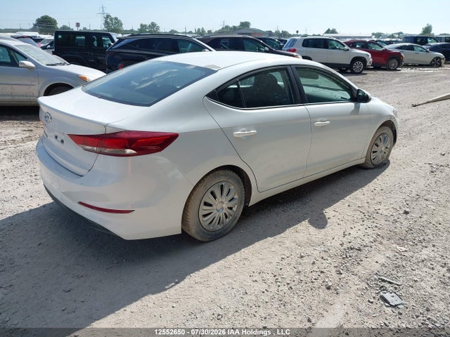 Продажа на аукционе авто 2017 Hyundai Elantra Le, vin: 5NPD74LF4HH159784, номер лота: 12552650