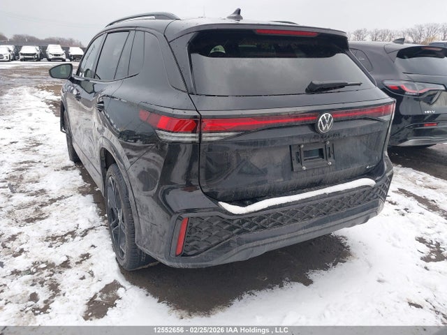 3VVGR7RM9TM055116 Volkswagen Tiguan Se R-line Black