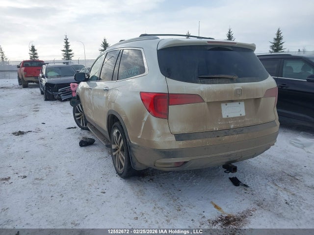 12552672 :رقم المزاد ، 5FNYF6H92JB504866 vin ، 2018 Honda Pilot Touring مزاد بيع