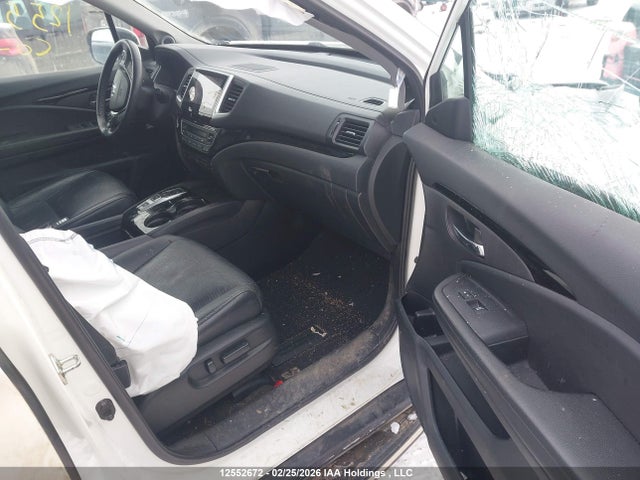12552672 :رقم المزاد ، 5FNYF6H92JB504866 vin ، 2018 Honda Pilot Touring مزاد بيع