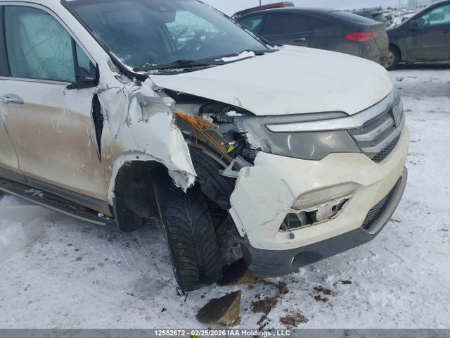 12552672 :رقم المزاد ، 5FNYF6H92JB504866 vin ، 2018 Honda Pilot Touring مزاد بيع